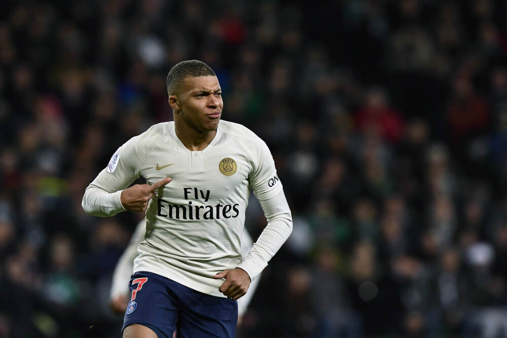 持续深化粤港澳三地合作 打好“文商旅体健”融合牌